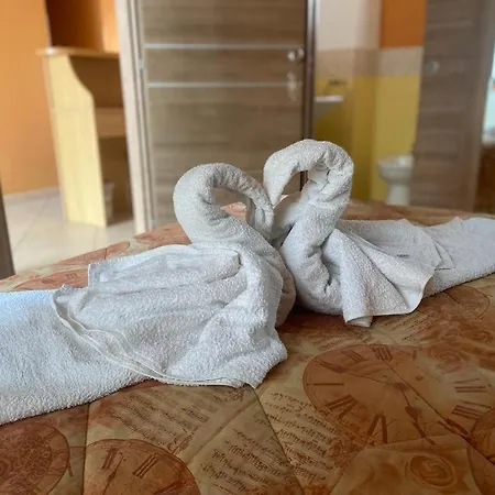 Mandanici :borgo Marsalini Gasthuis 3*