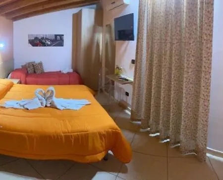 Mandanici :borgo Marsalini Gasthuis 3*